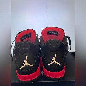 Used red thunder 4s